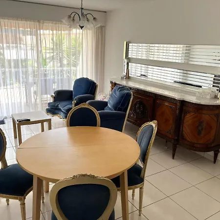 Daire Charming 2-room Near With Terrace Cagnes-sur-Mer