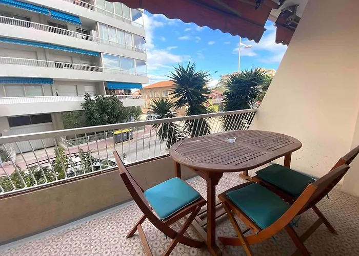 Charming 2-room Near With Terrace Apartman Cagnes-sur-Mer