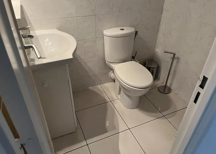 Charming 2-room Near With Terrace * Cagnes-sur-Mer