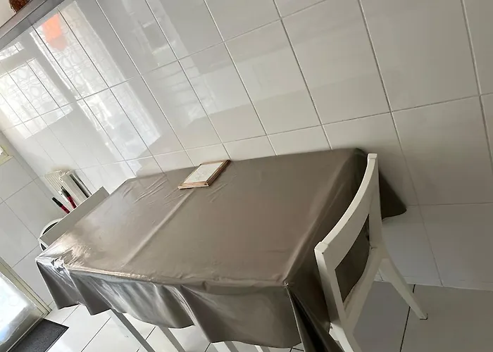 Daire Charming 2-room Near With Terrace *